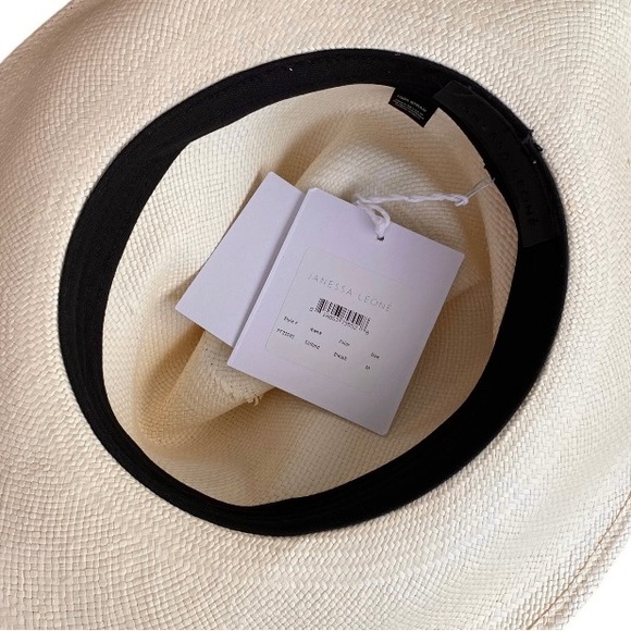 Janessa Leone Clifford Rancher Fedora Hat in Panama Straw In Bleach - Picture 4 of 8